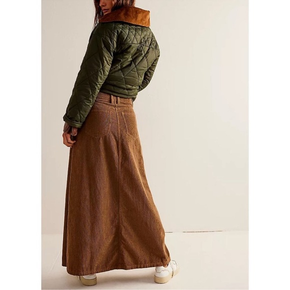 Free People We The Free Come as You Are Cord Maxi Skirt in Chocolate size 8 NWT - Picture 5 of 11